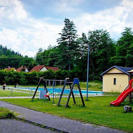 Hotel Bazant Karlovy Vary Bagian luar foto